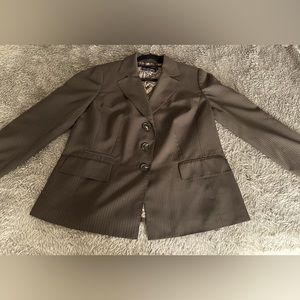 Evan Piccone Women’s Brown Striped Blazer